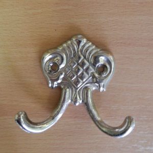 Közepes króm kétágú fogas M286/k