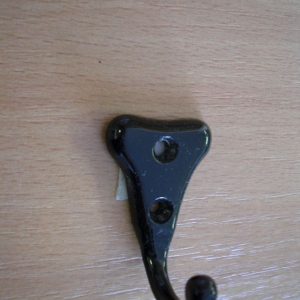 Kicsi fekete egyágú fogas M332/fk