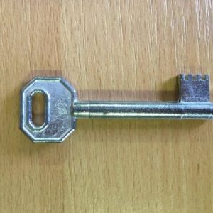 M 340 dose nyers jobbos 10-es kulcs