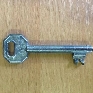 M 340 dose nyers jobbos 6-os kulcs