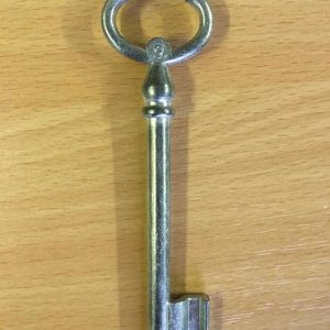 M 355 Kertkapu kulcs 9-es